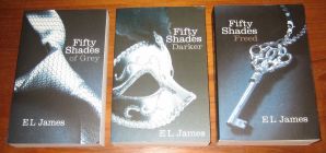 [R07931] The Fifty Shades Trilogy, EL James